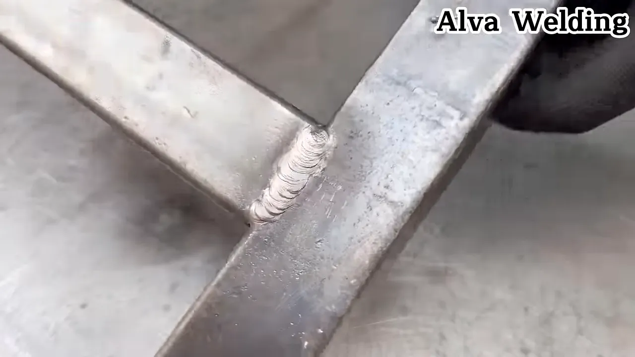 Close-up showing ideal arc gap and bead formation