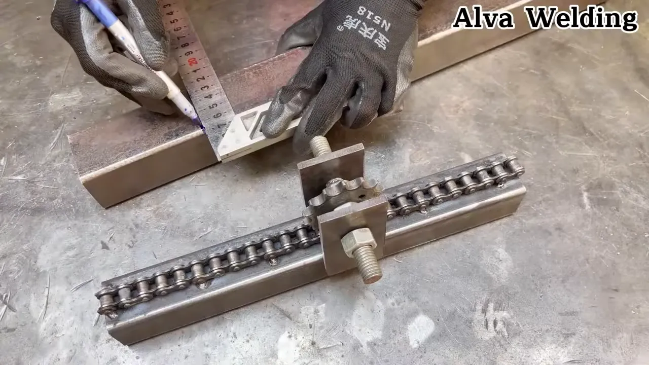 Tool setup and alignment on a metal plate
