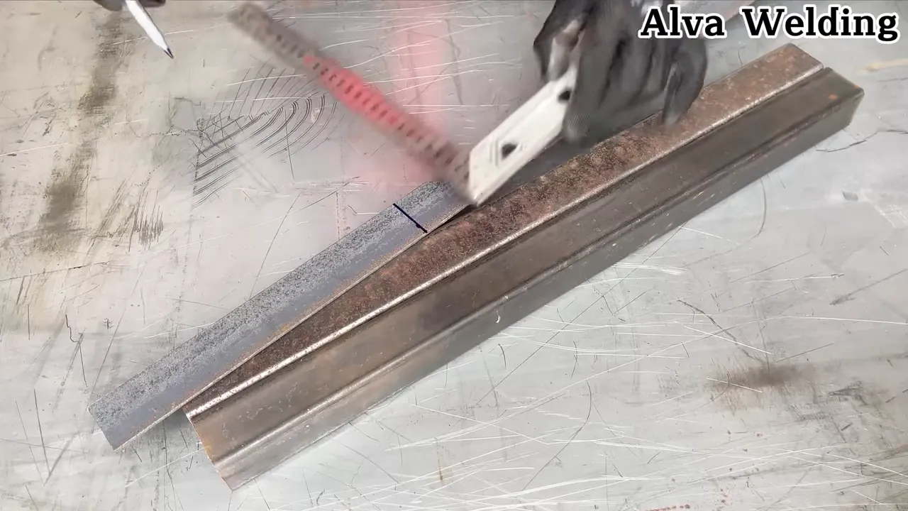 Measuring the distance between bench legs with a tape measure and square