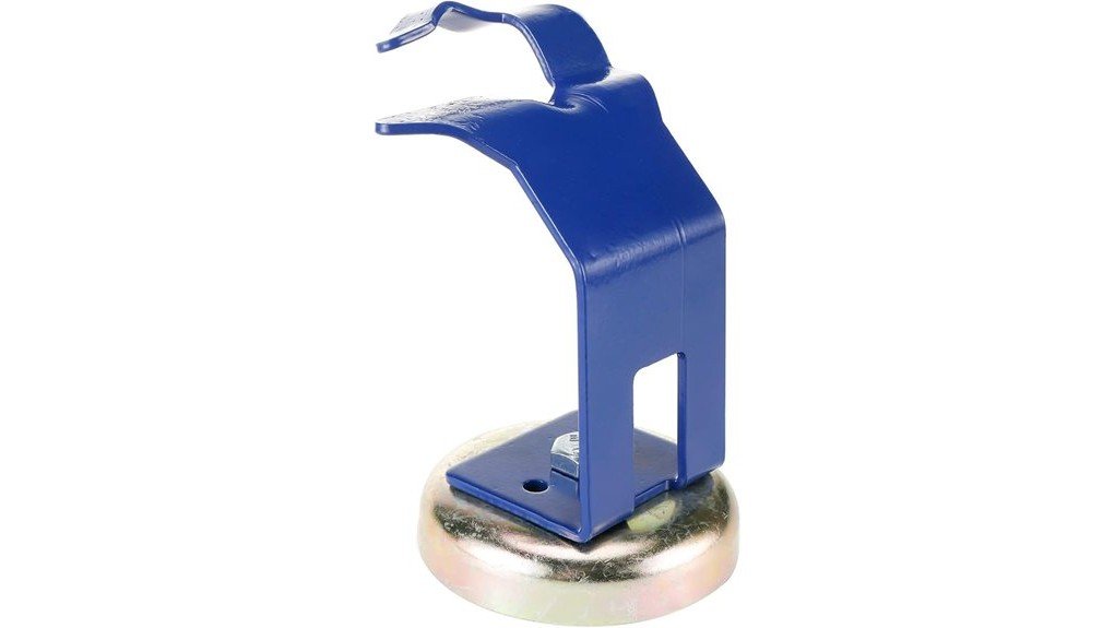 magnetic holder for welding